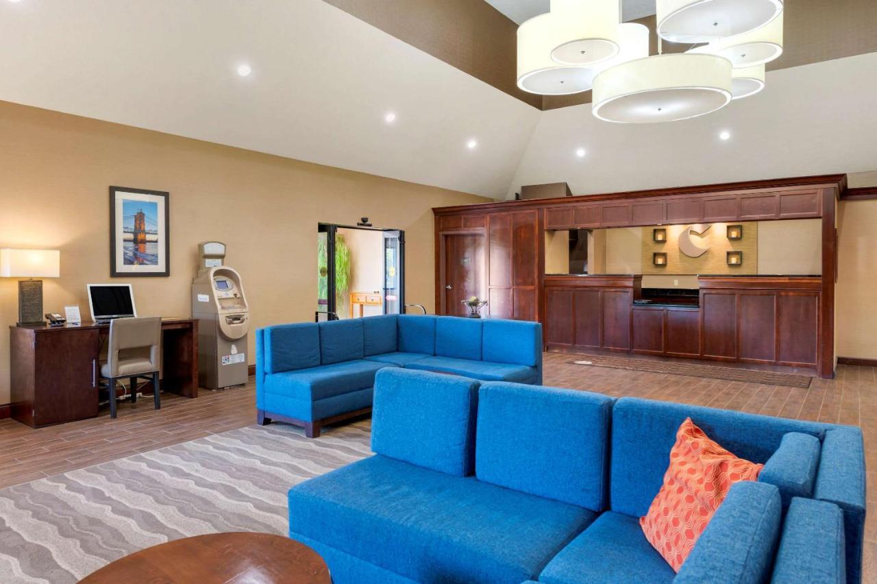 Comfort Inn & Suites Cincinnati Eastgate Экстерьер фото